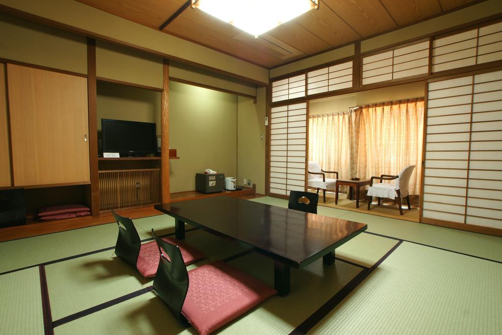 Imakuni Ryokan Takachiho Habitación foto