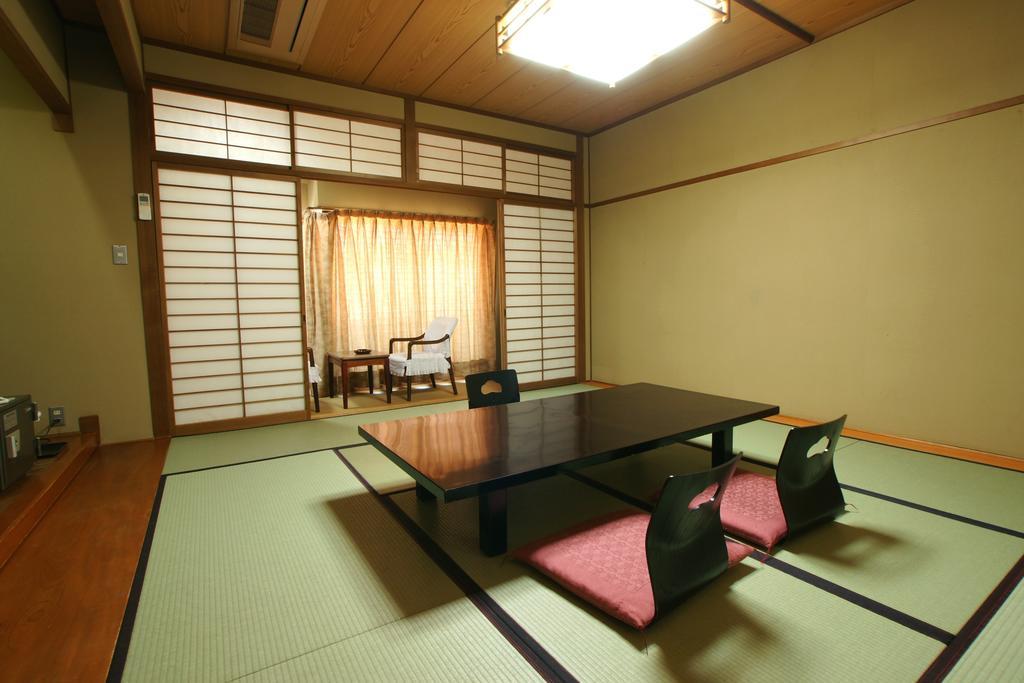 Imakuni Ryokan Takachiho Habitación foto